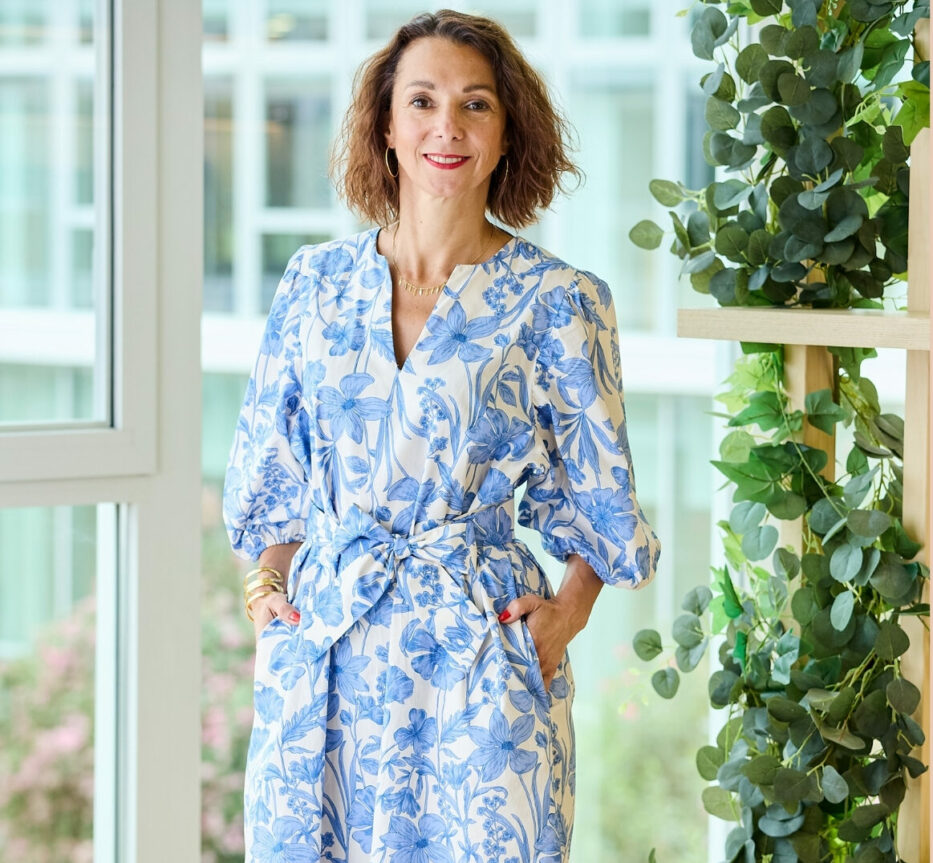 Arrival of Claire Carteron