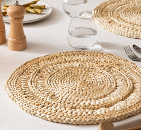 focus dessous plate in corn fiber atmosphera