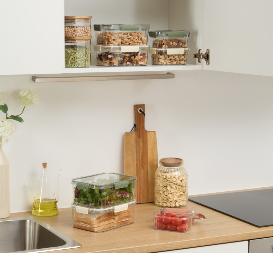 Rangement de cuisine, pots transparents pour ranger aliments. Comment avoir une cuisine toujours au quotidien.